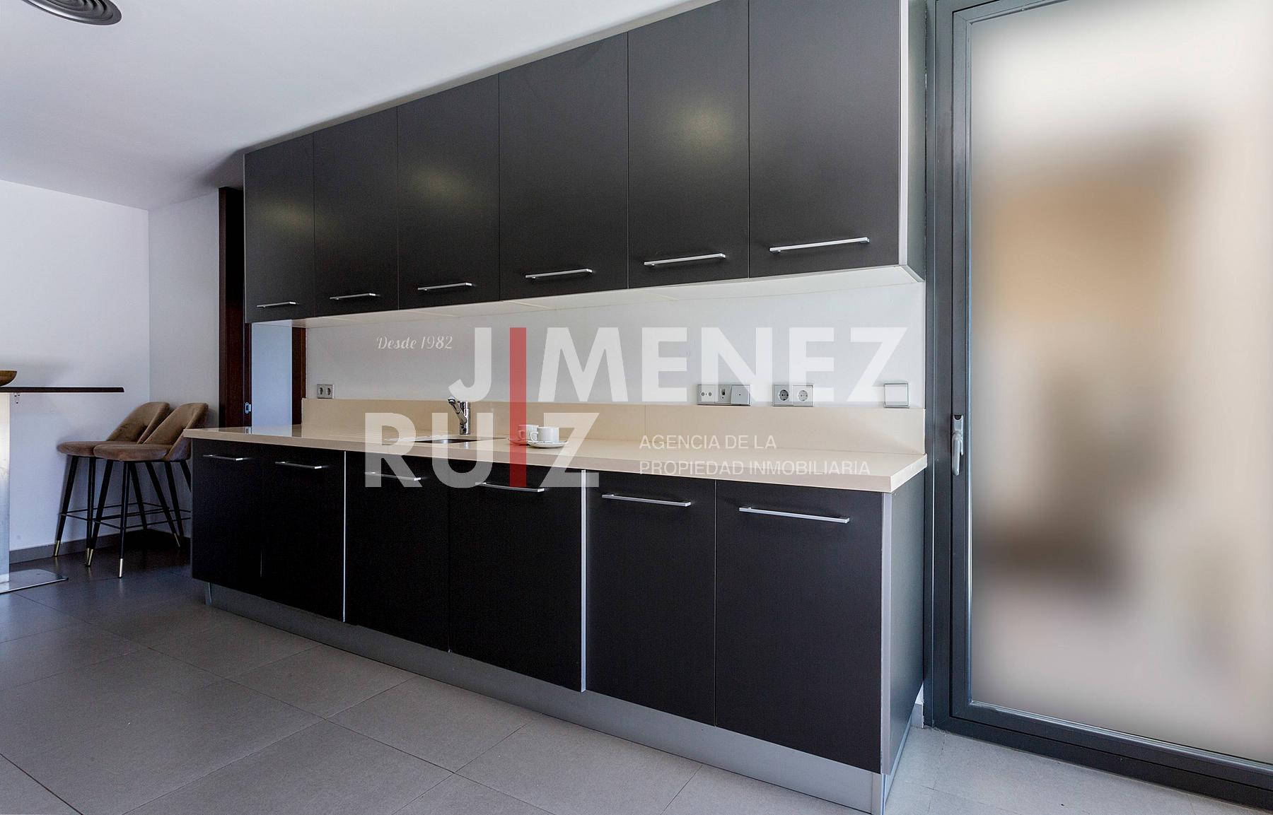 For sale of penthouse in El Puerto de Santa María