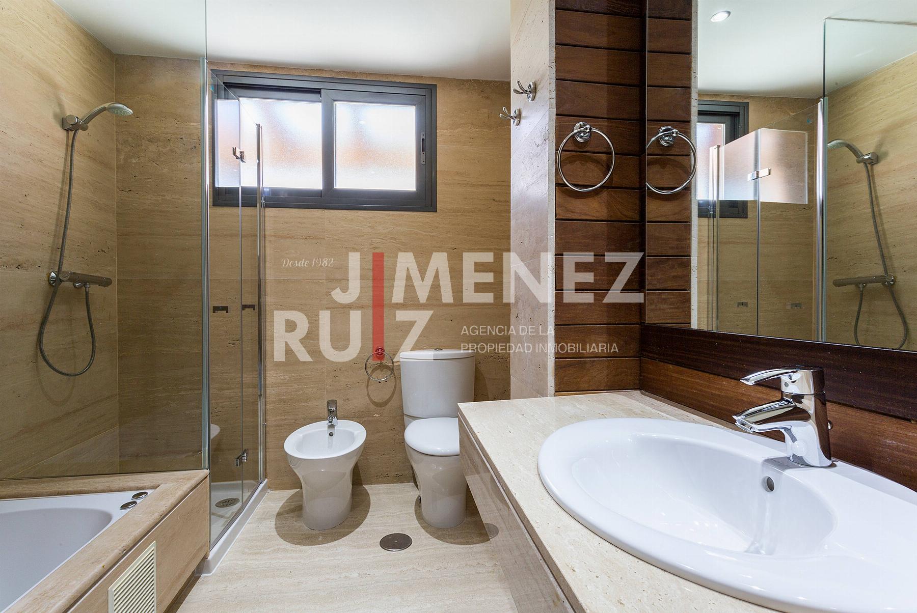 For sale of penthouse in El Puerto de Santa María