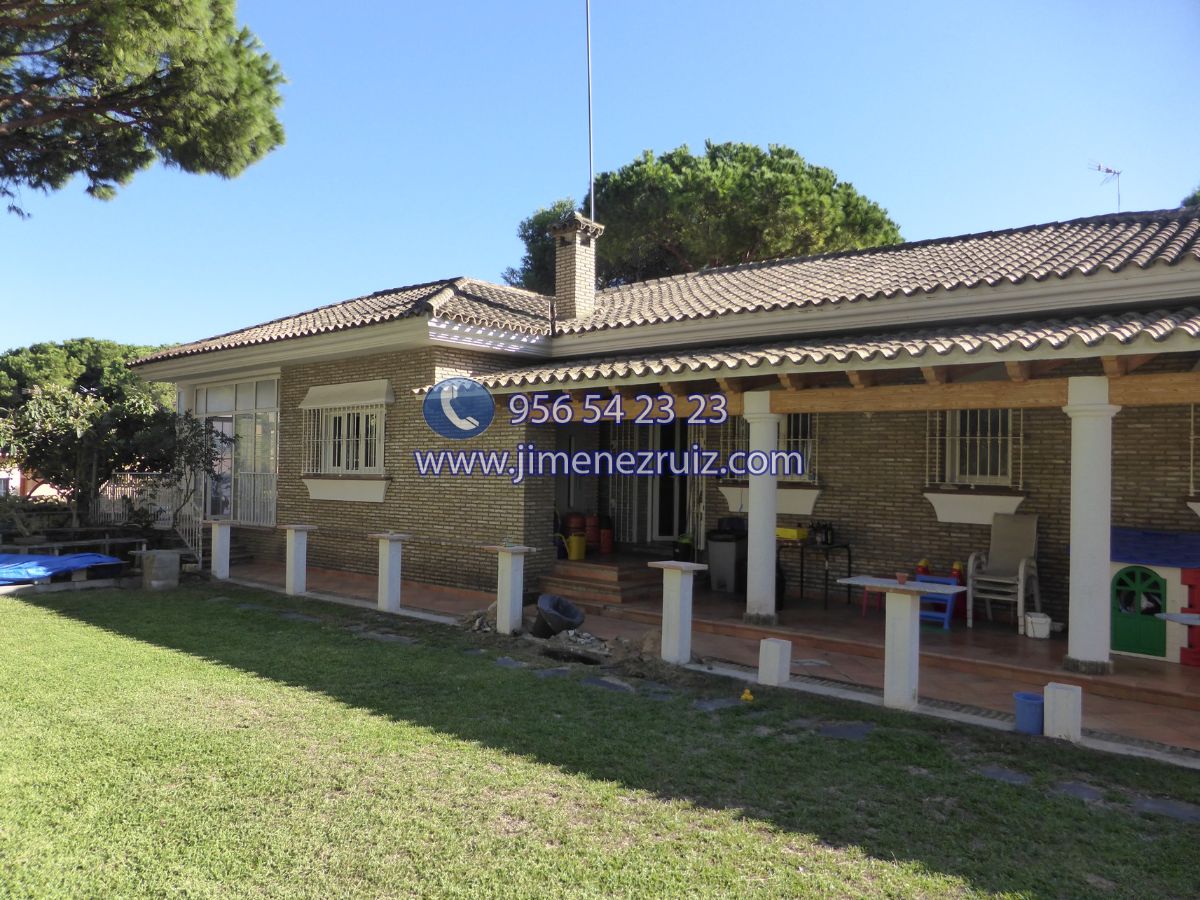 For sale of chalet in El Puerto de Santa María