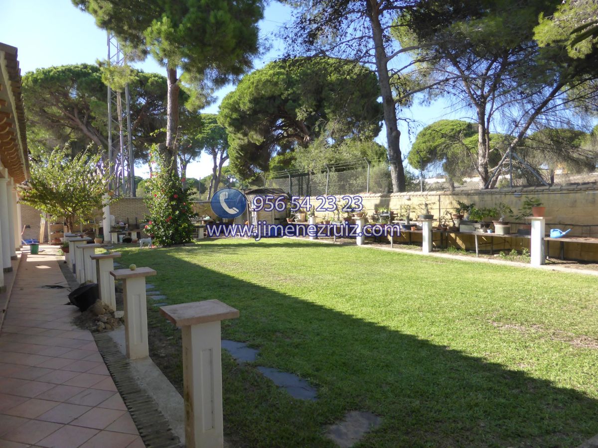 For sale of chalet in El Puerto de Santa María