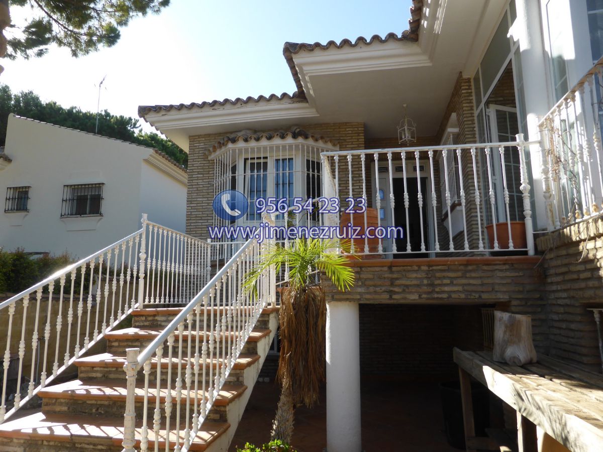 For sale of chalet in El Puerto de Santa María