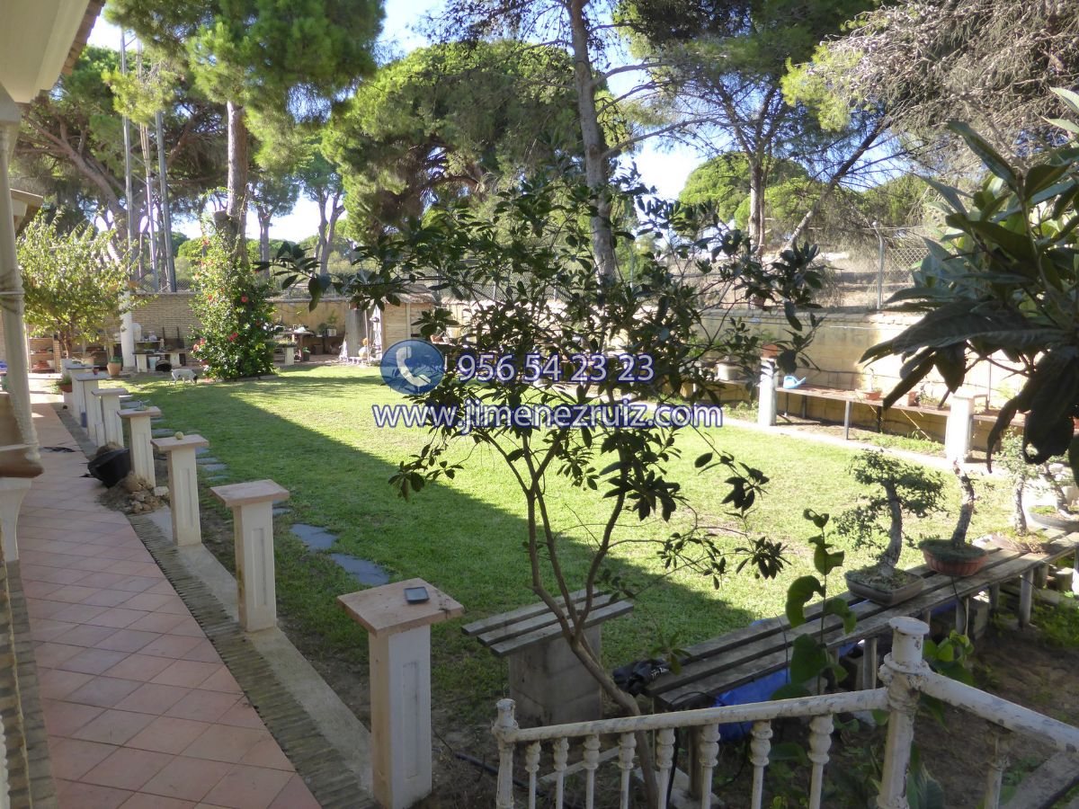 For sale of chalet in El Puerto de Santa María