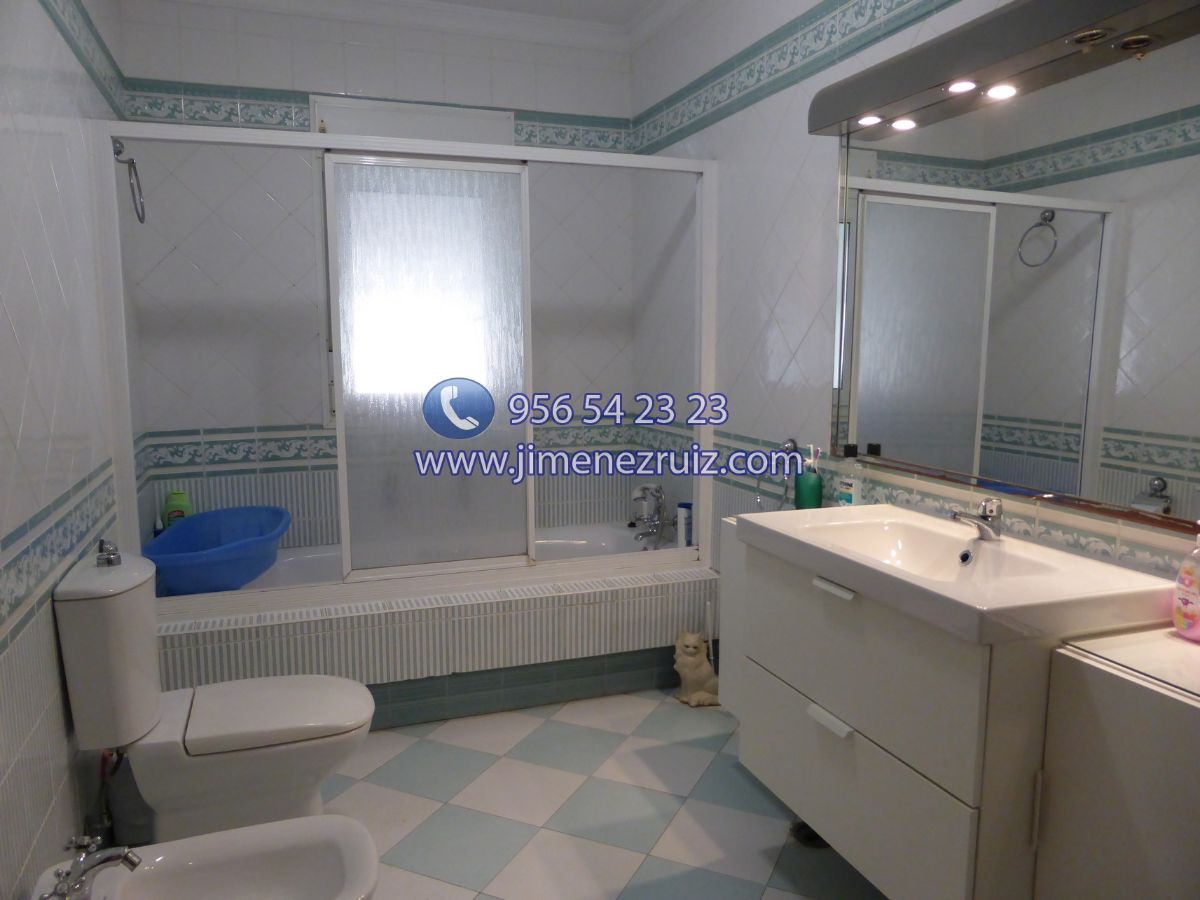 For sale of chalet in El Puerto de Santa María