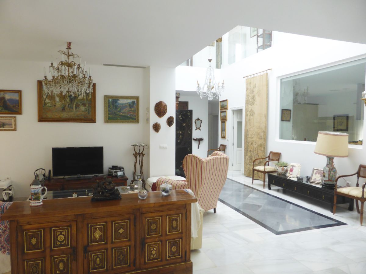 For sale of house in El Puerto de Santa María