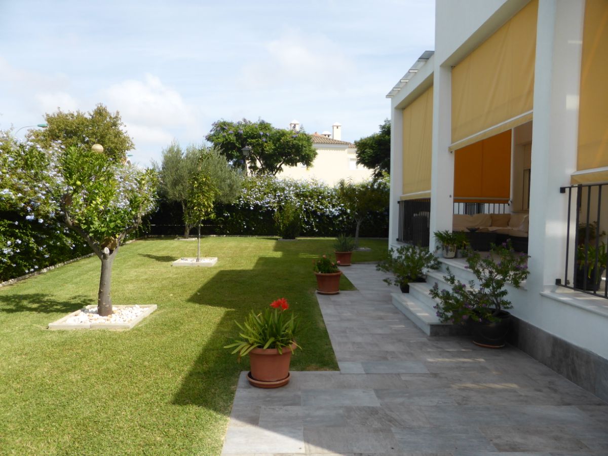 For sale of house in El Puerto de Santa María
