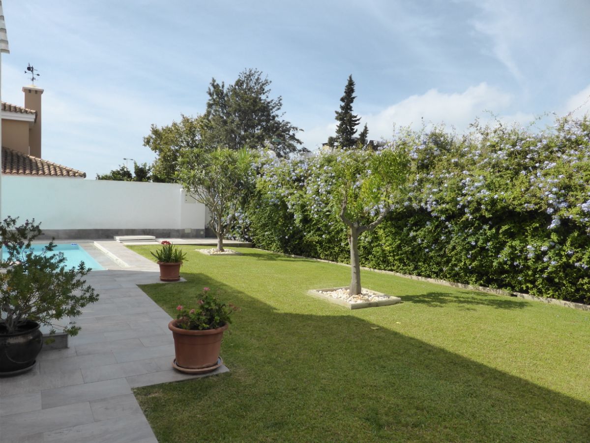 For sale of house in El Puerto de Santa María