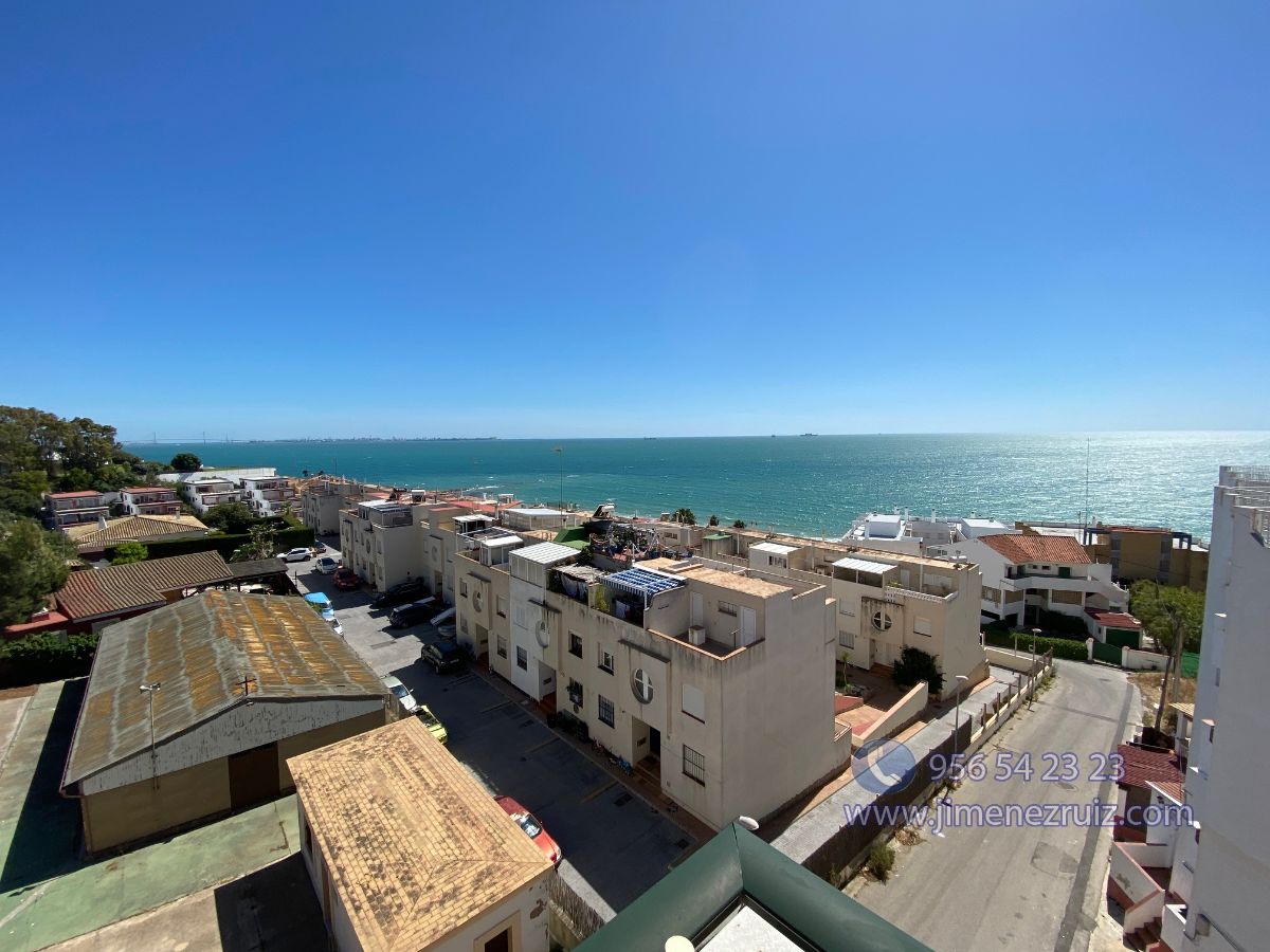 For sale of apartment in El Puerto de Santa María