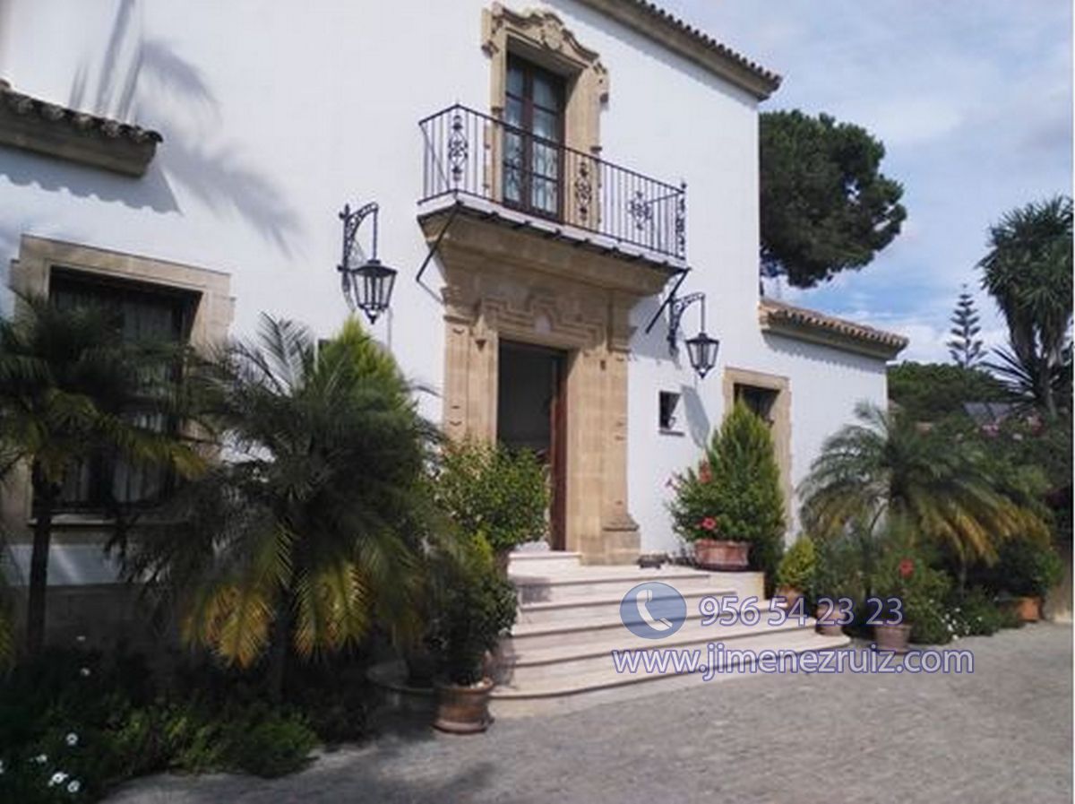 For sale of chalet in El Puerto de Santa María