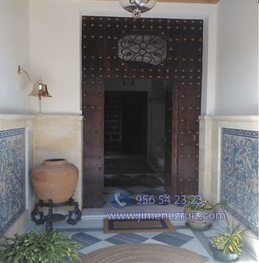 For sale of chalet in El Puerto de Santa María