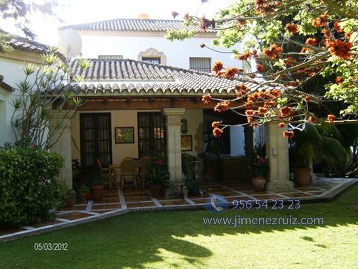 For sale of chalet in El Puerto de Santa María