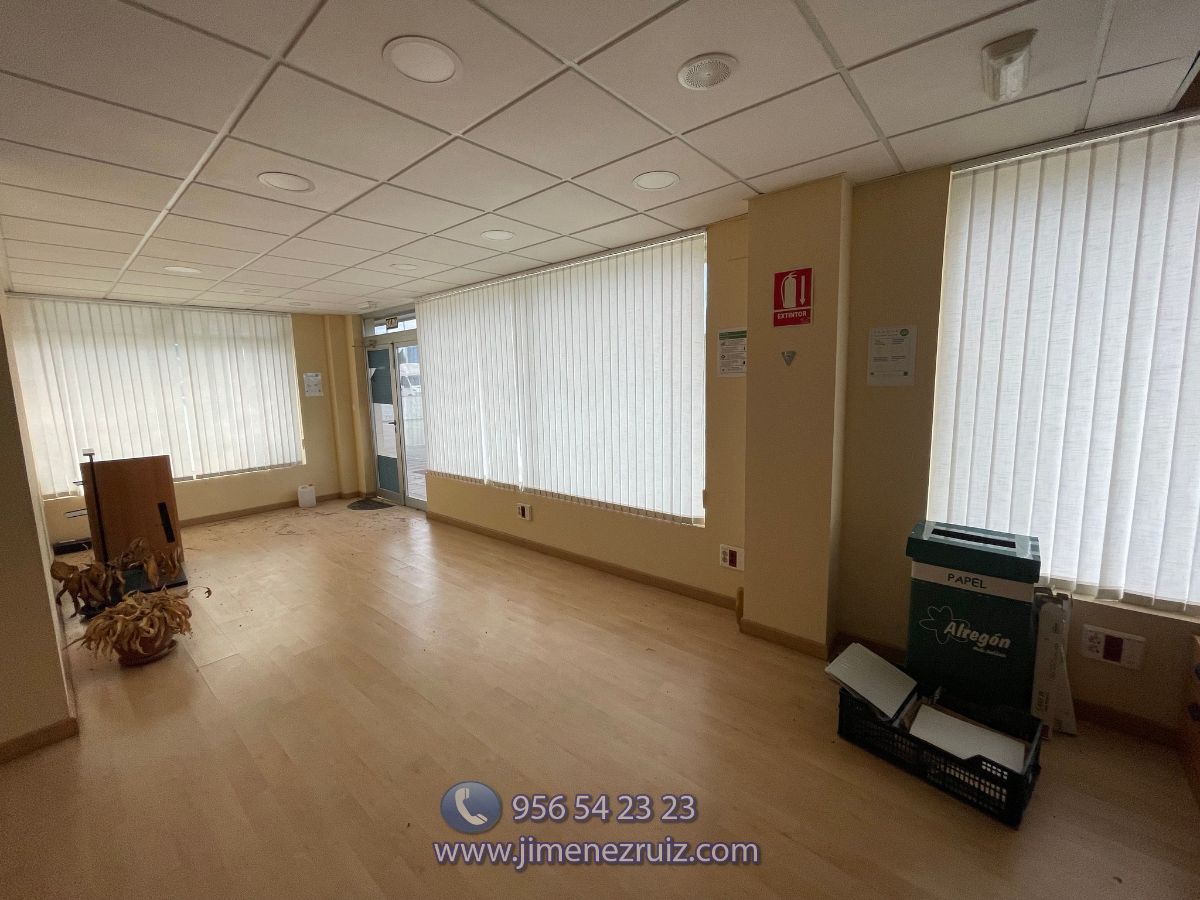 For rent of office in El Puerto de Santa María