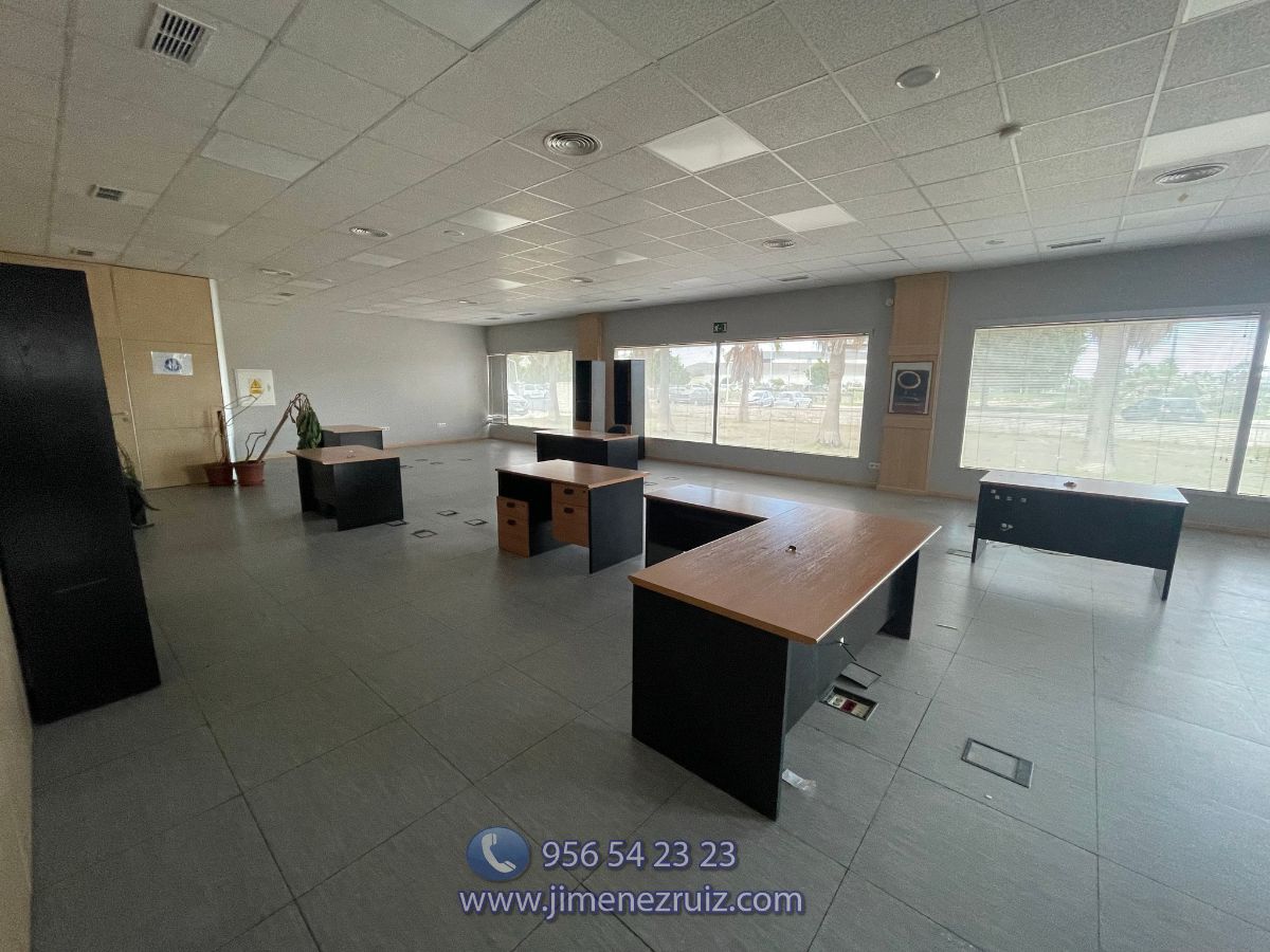 For rent of office in El Puerto de Santa María