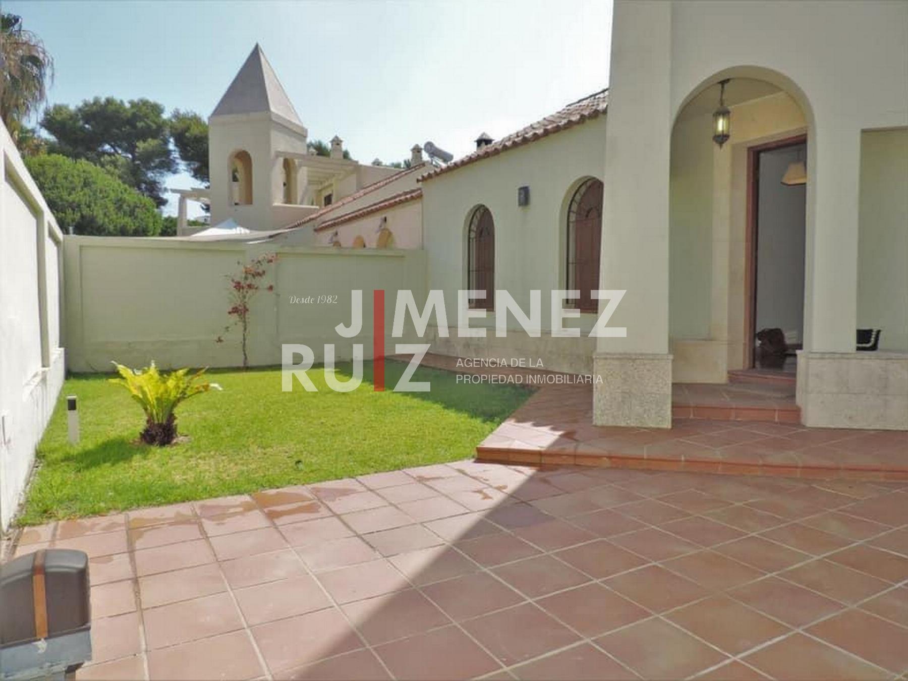 For sale of house in El Puerto de Santa María