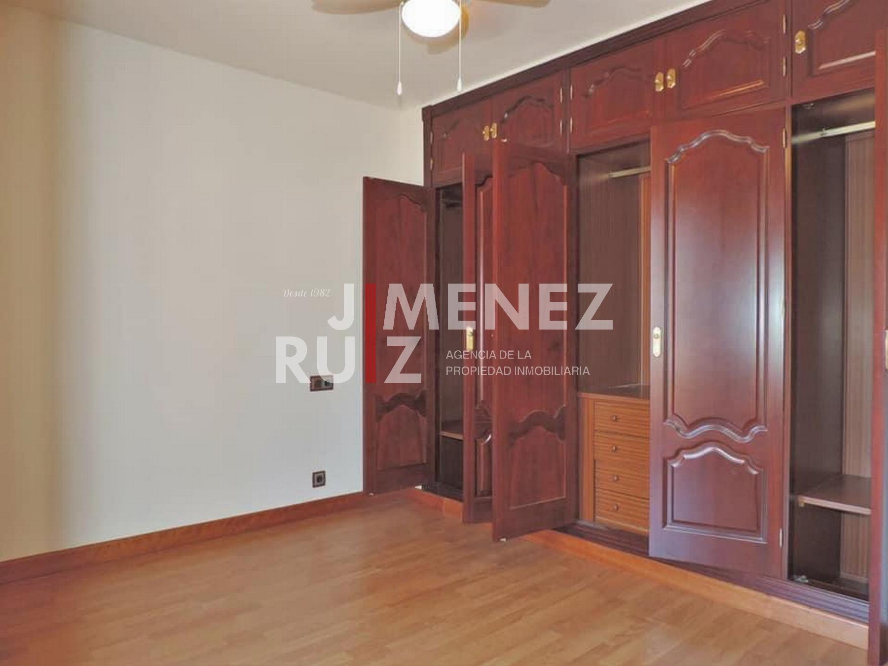 For sale of house in El Puerto de Santa María