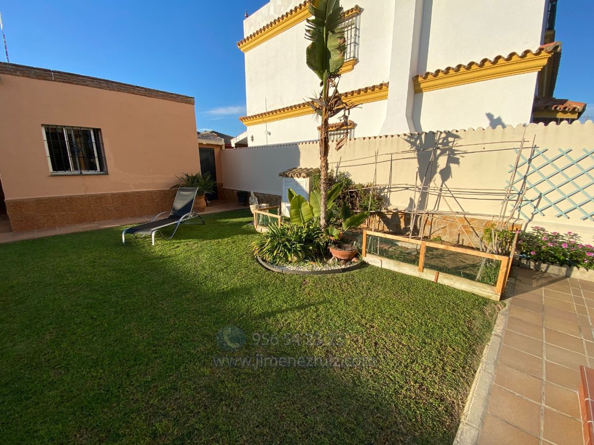 For sale of chalet in El Puerto de Santa María