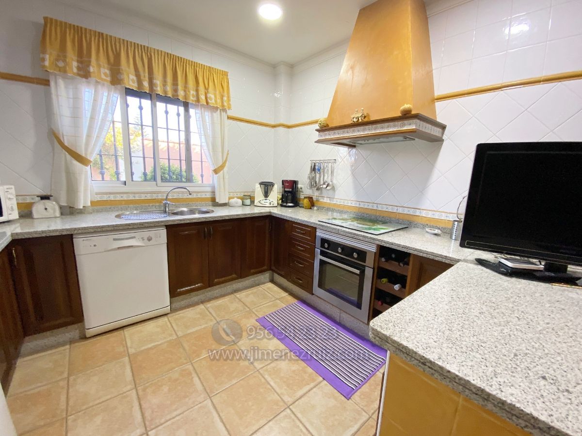 For sale of chalet in El Puerto de Santa María