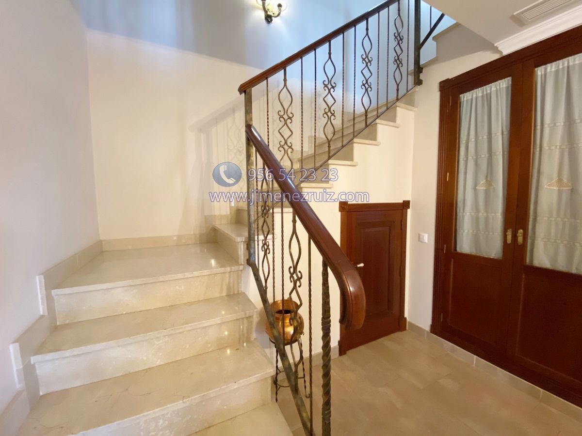 For sale of chalet in El Puerto de Santa María
