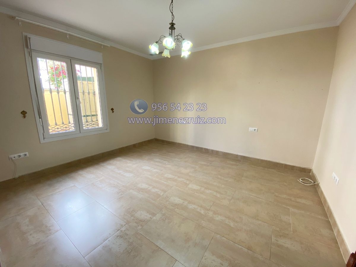 For sale of chalet in El Puerto de Santa María