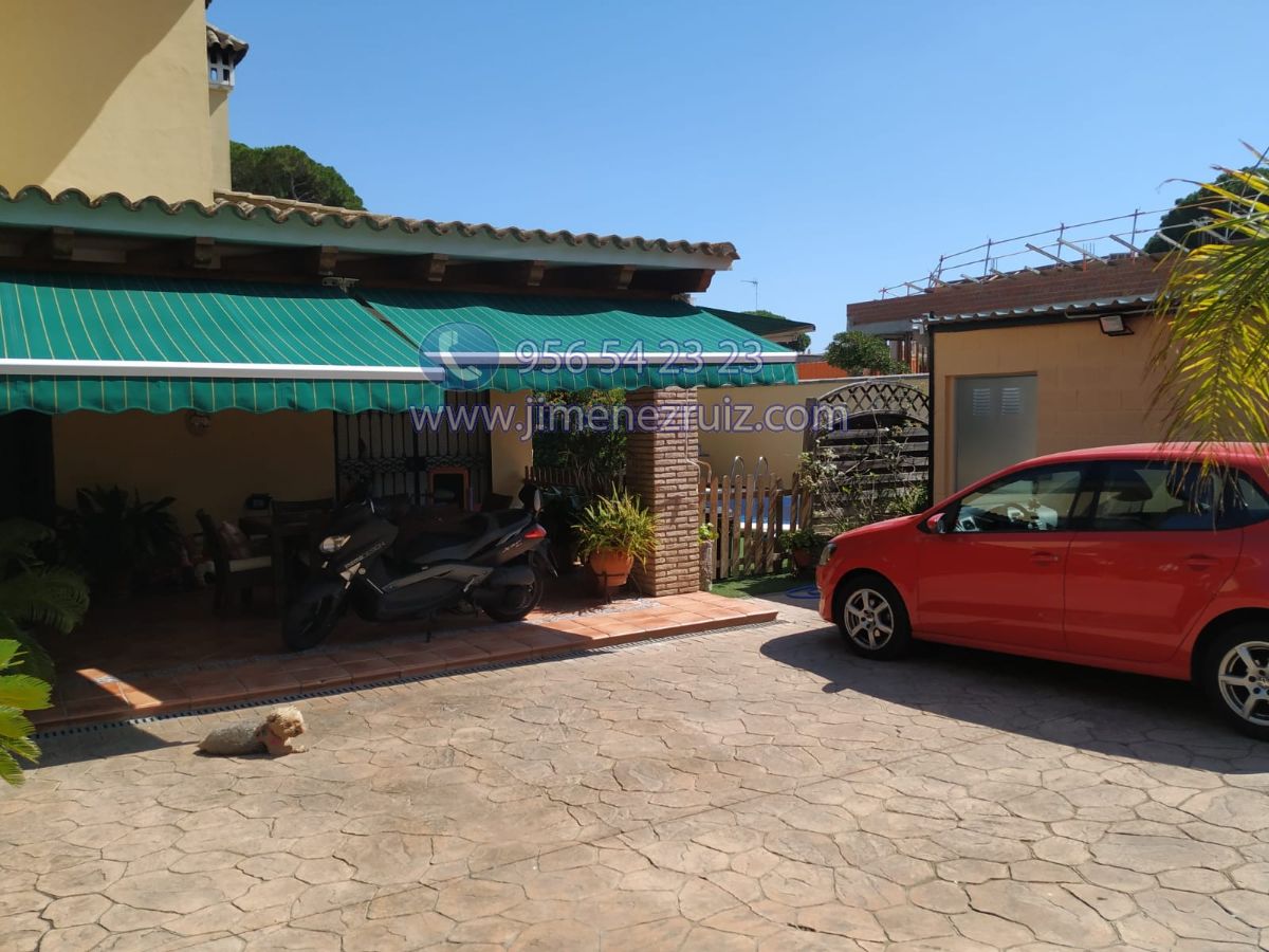 For sale of chalet in El Puerto de Santa María