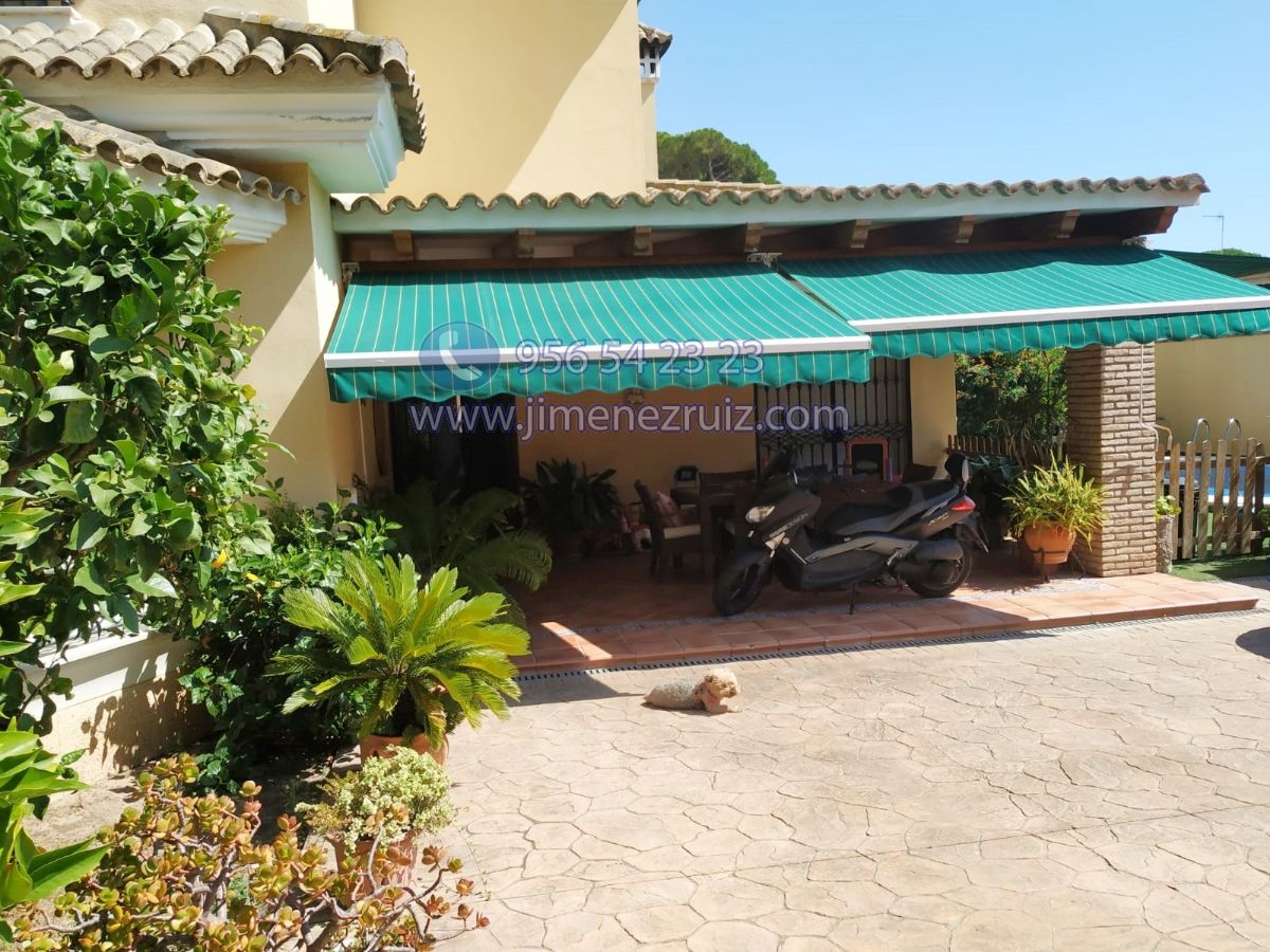 For sale of chalet in El Puerto de Santa María
