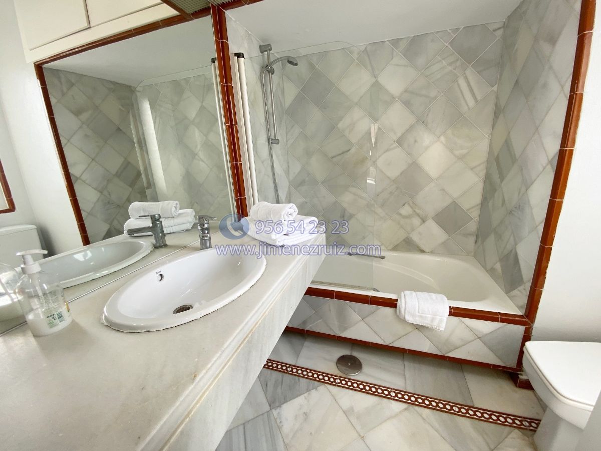 For sale of apartment in El Puerto de Santa María