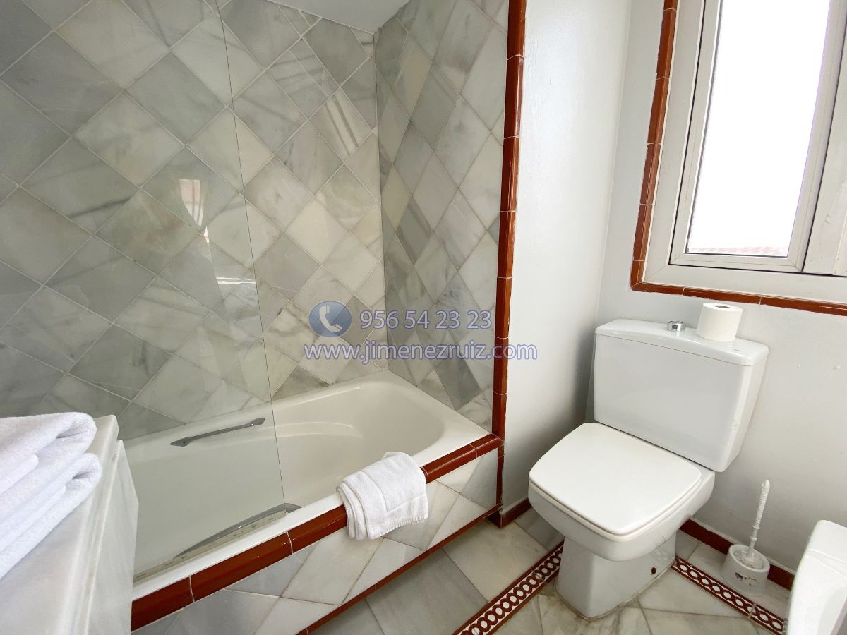 For sale of apartment in El Puerto de Santa María