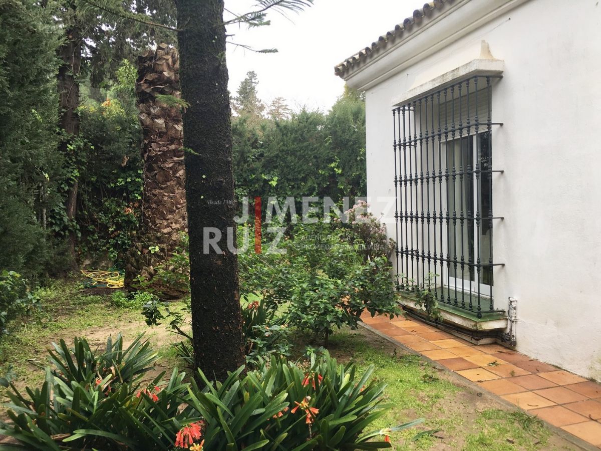 For sale of chalet in Jerez de la Frontera