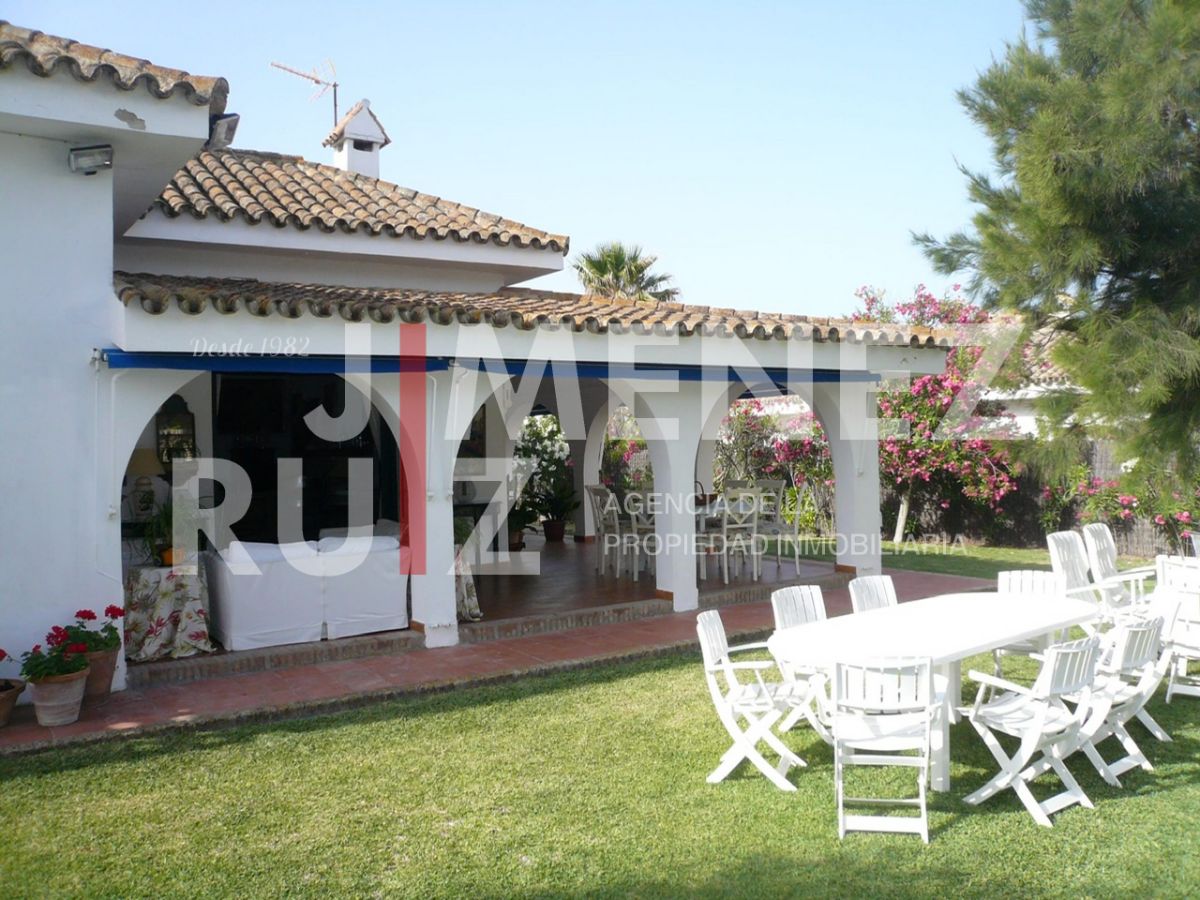 For rent of chalet in El Puerto de Santa María