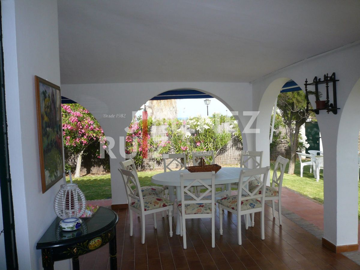 For rent of chalet in El Puerto de Santa María