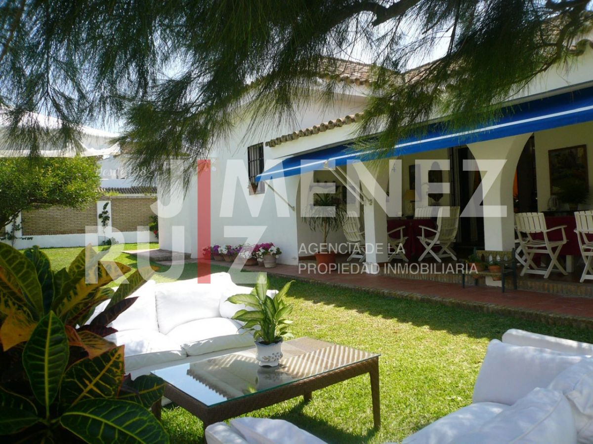 For rent of chalet in El Puerto de Santa María