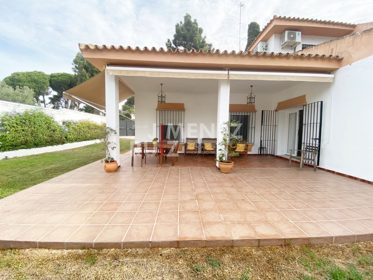 For rent of chalet in El Puerto de Santa María