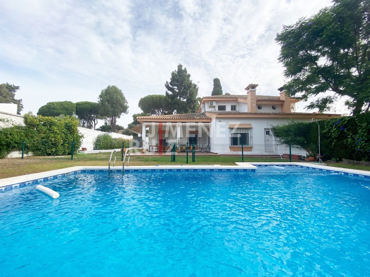 For rent of chalet in El Puerto de Santa María