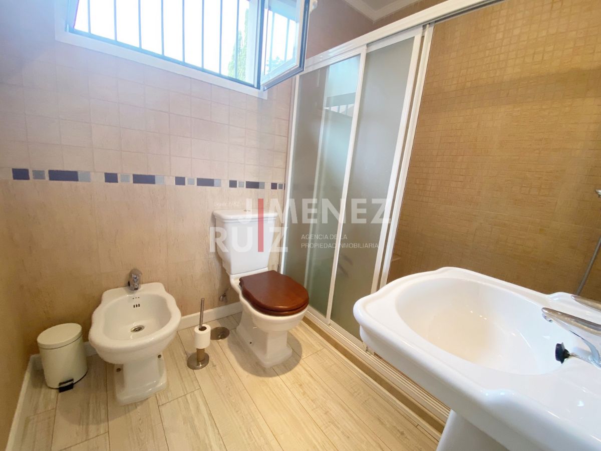 For rent of chalet in El Puerto de Santa María