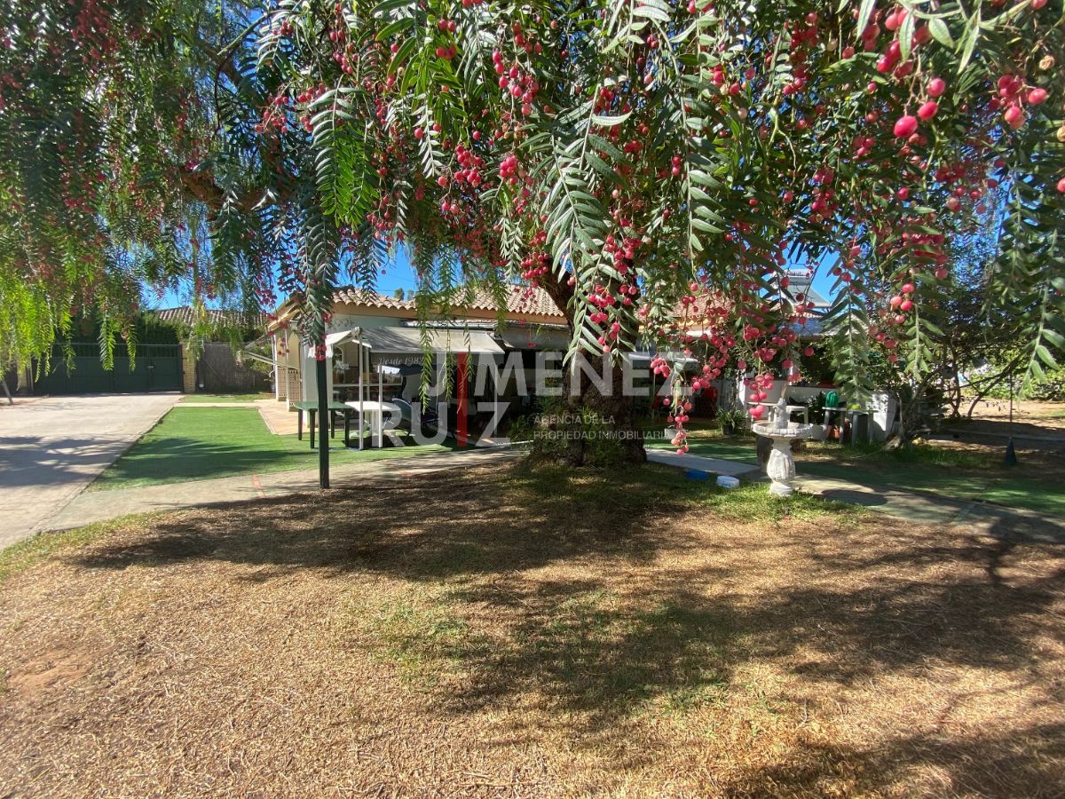 For sale of chalet in El Puerto de Santa María