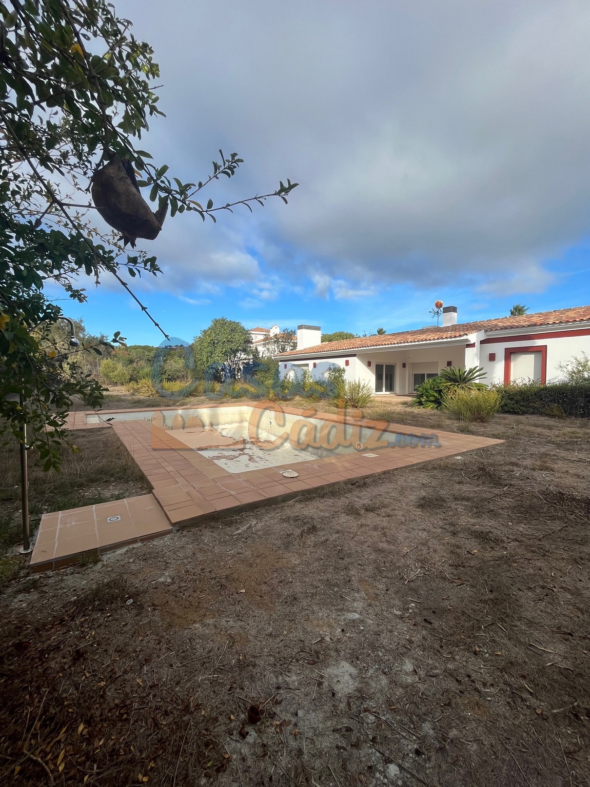 For sale of chalet in San Roque