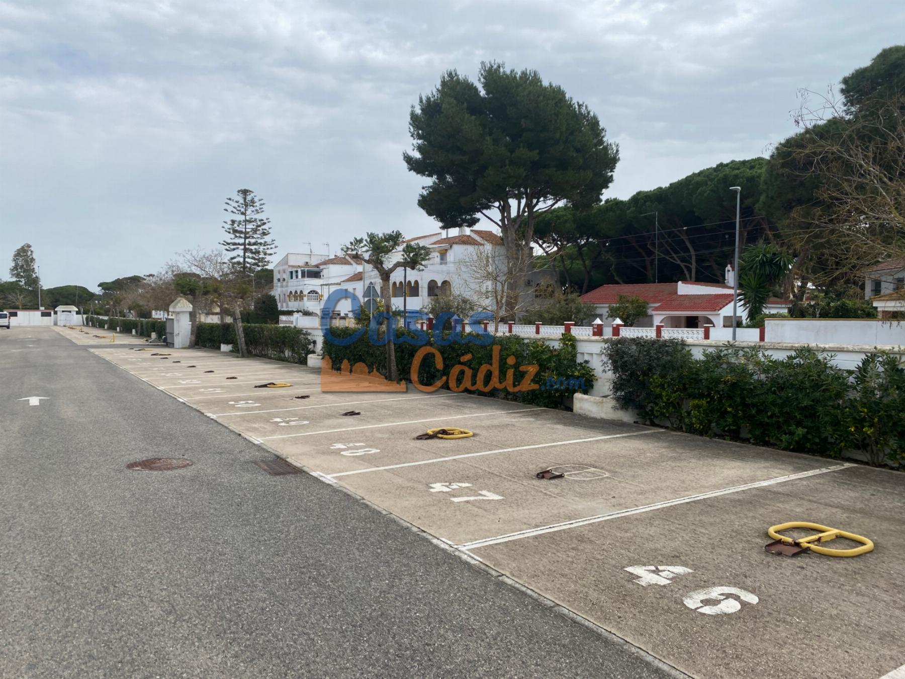 Venta de garaje en Chiclana de la Frontera