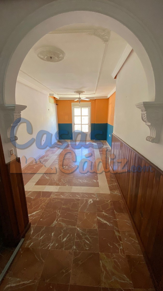 For sale of flat in Arcos de la Frontera