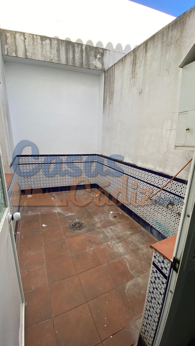 For sale of flat in Arcos de la Frontera