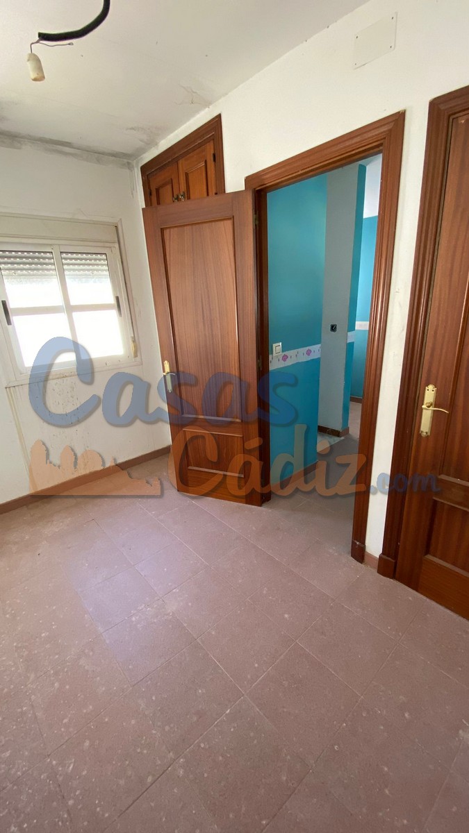 For sale of flat in Arcos de la Frontera