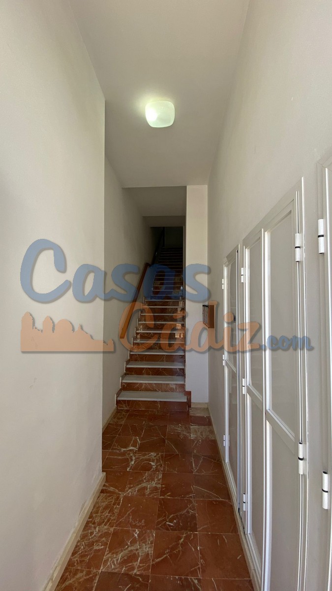 For sale of flat in Arcos de la Frontera