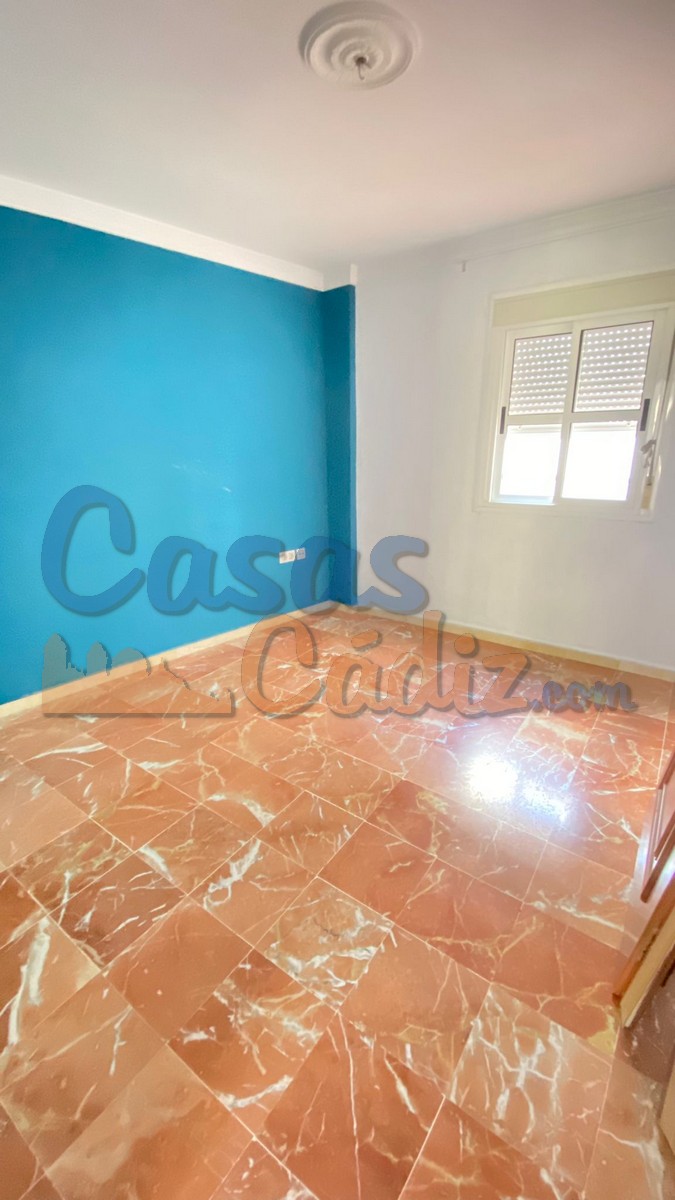 For sale of flat in Arcos de la Frontera
