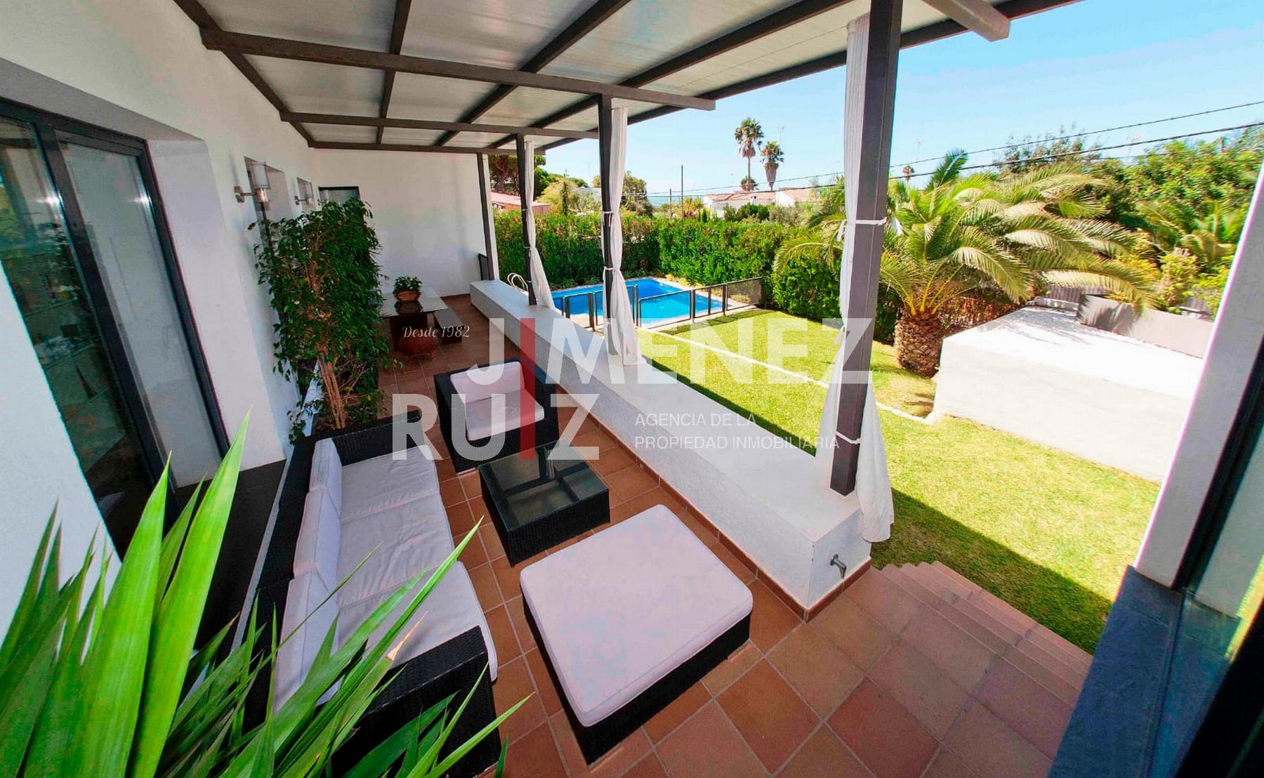 For sale of chalet in El Puerto de Santa María