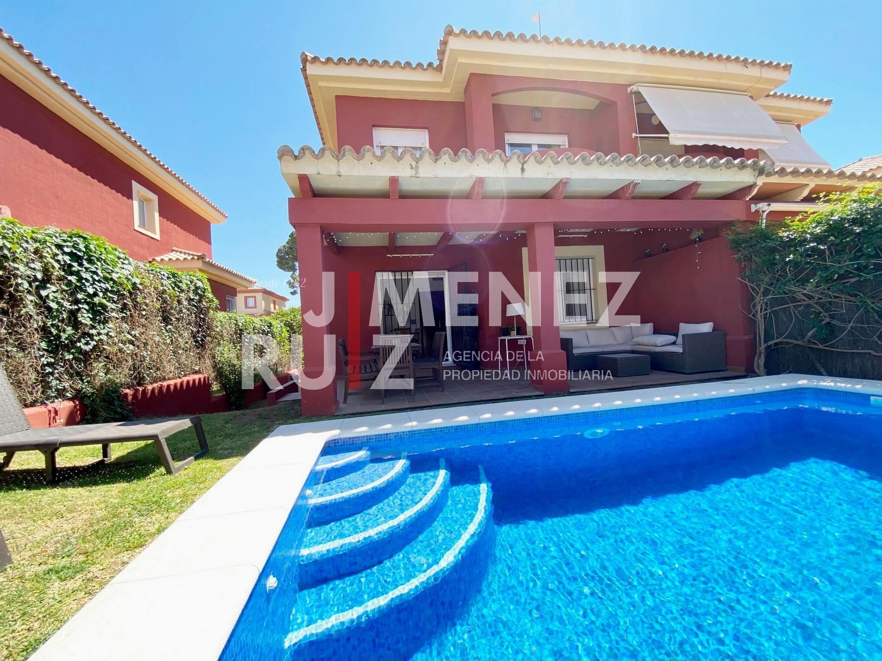 For sale of chalet in El Puerto de Santa María