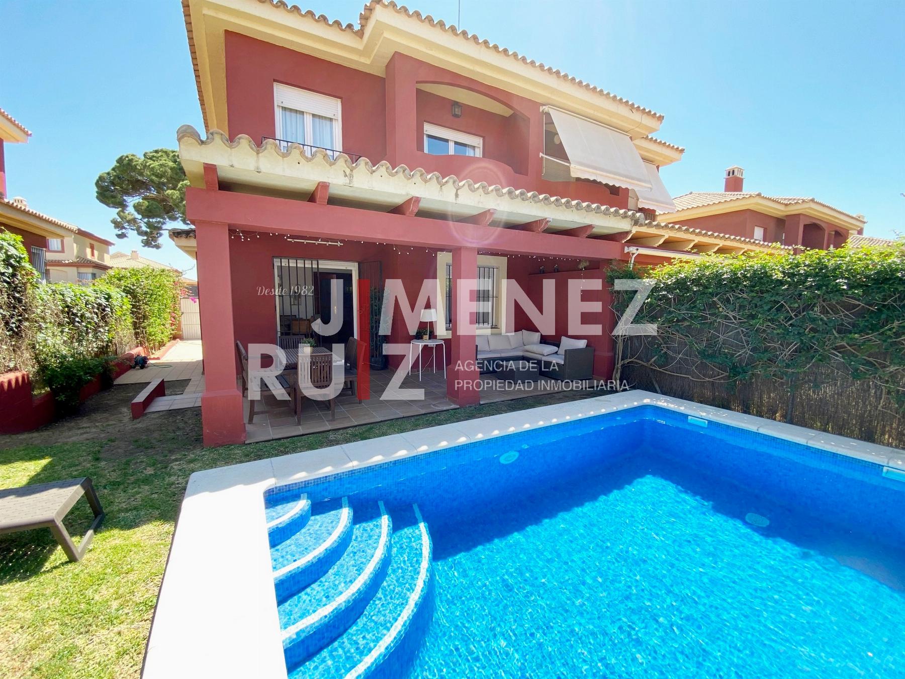For sale of chalet in El Puerto de Santa María