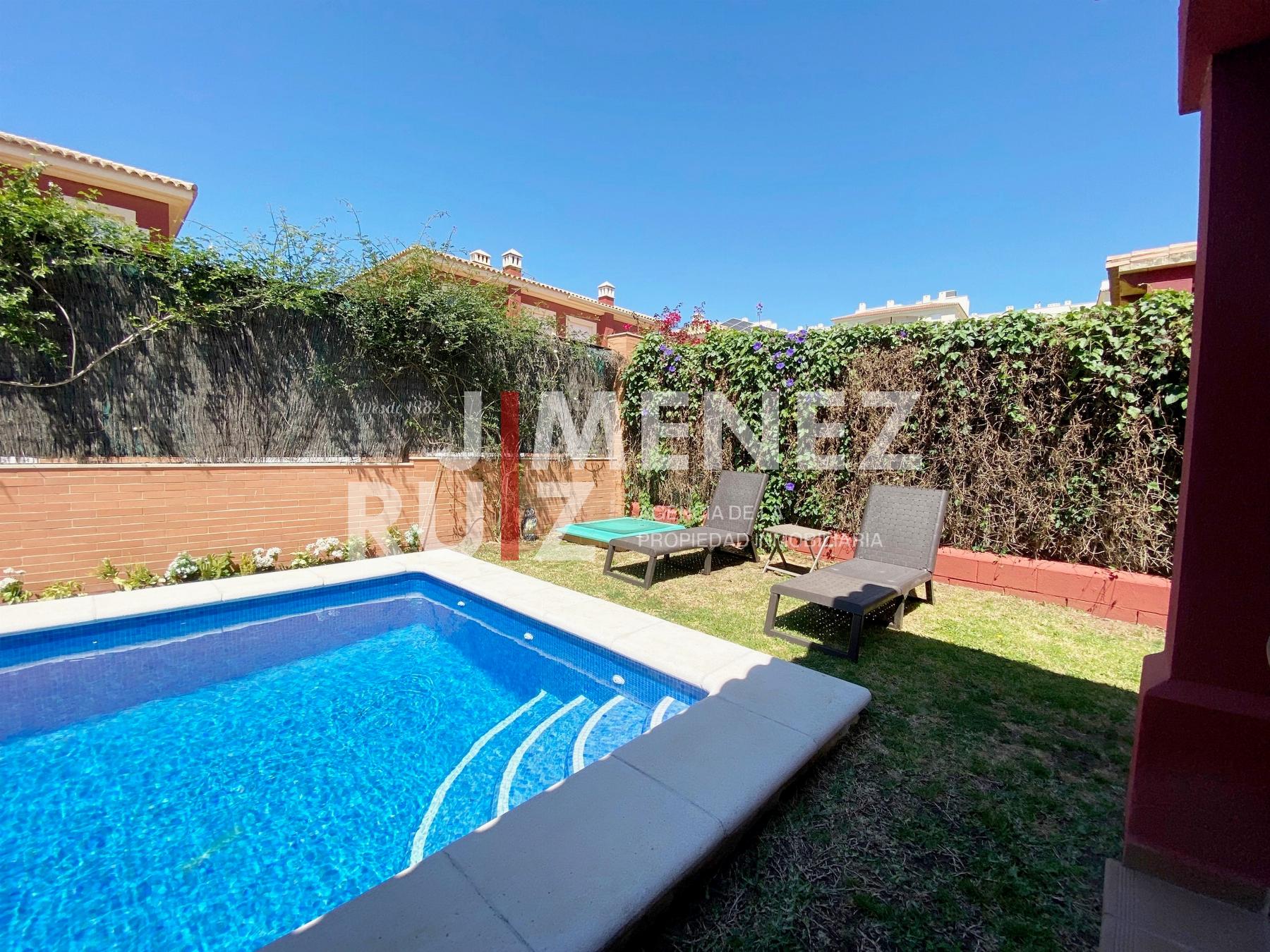 For sale of chalet in El Puerto de Santa María