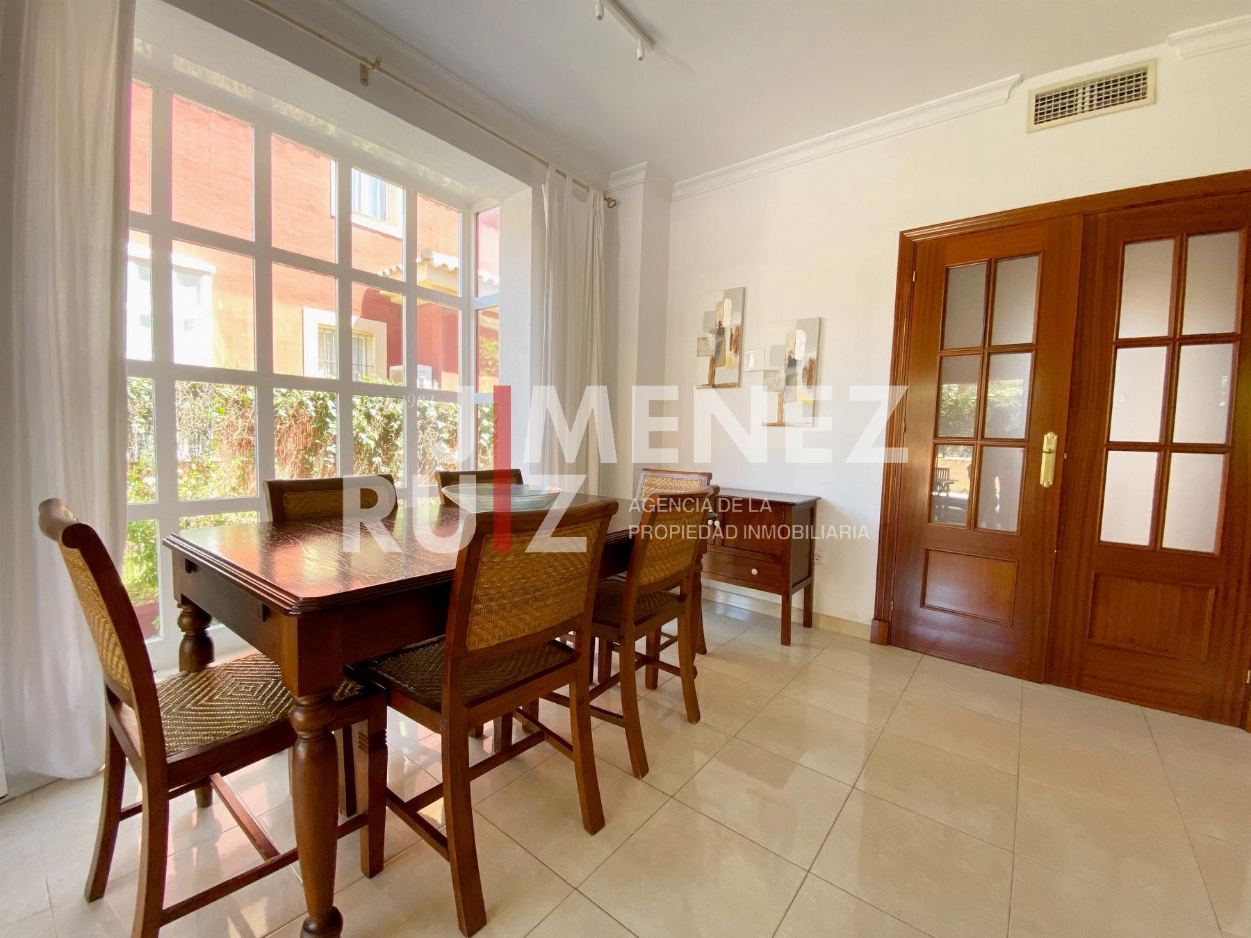 For sale of chalet in El Puerto de Santa María