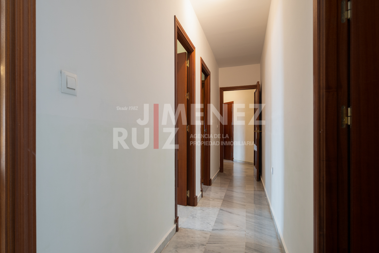 For sale of flat in El Puerto de Santa María