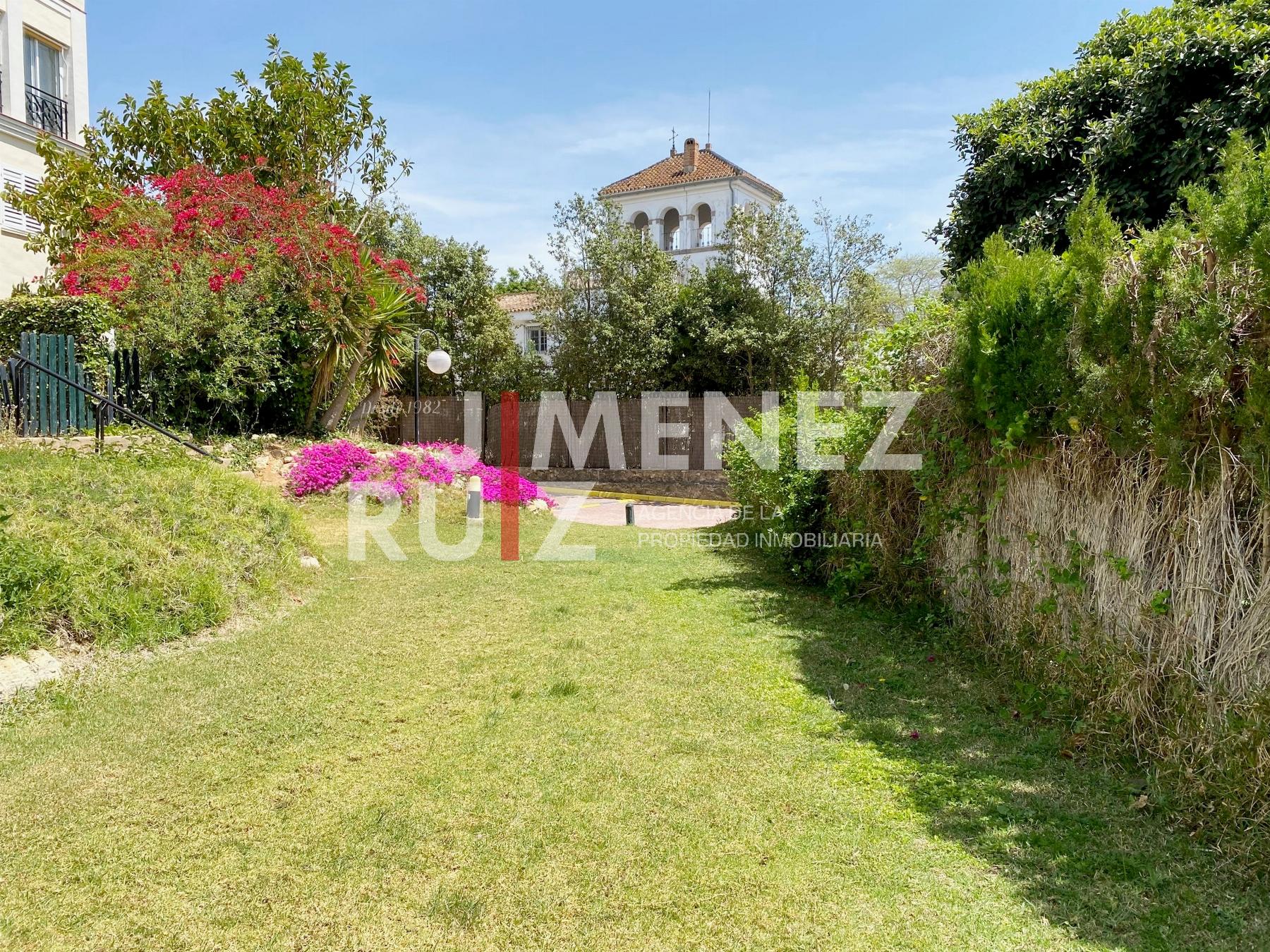 For sale of flat in El Puerto de Santa María