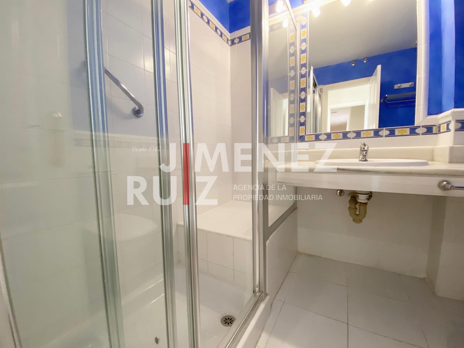 For sale of flat in El Puerto de Santa María