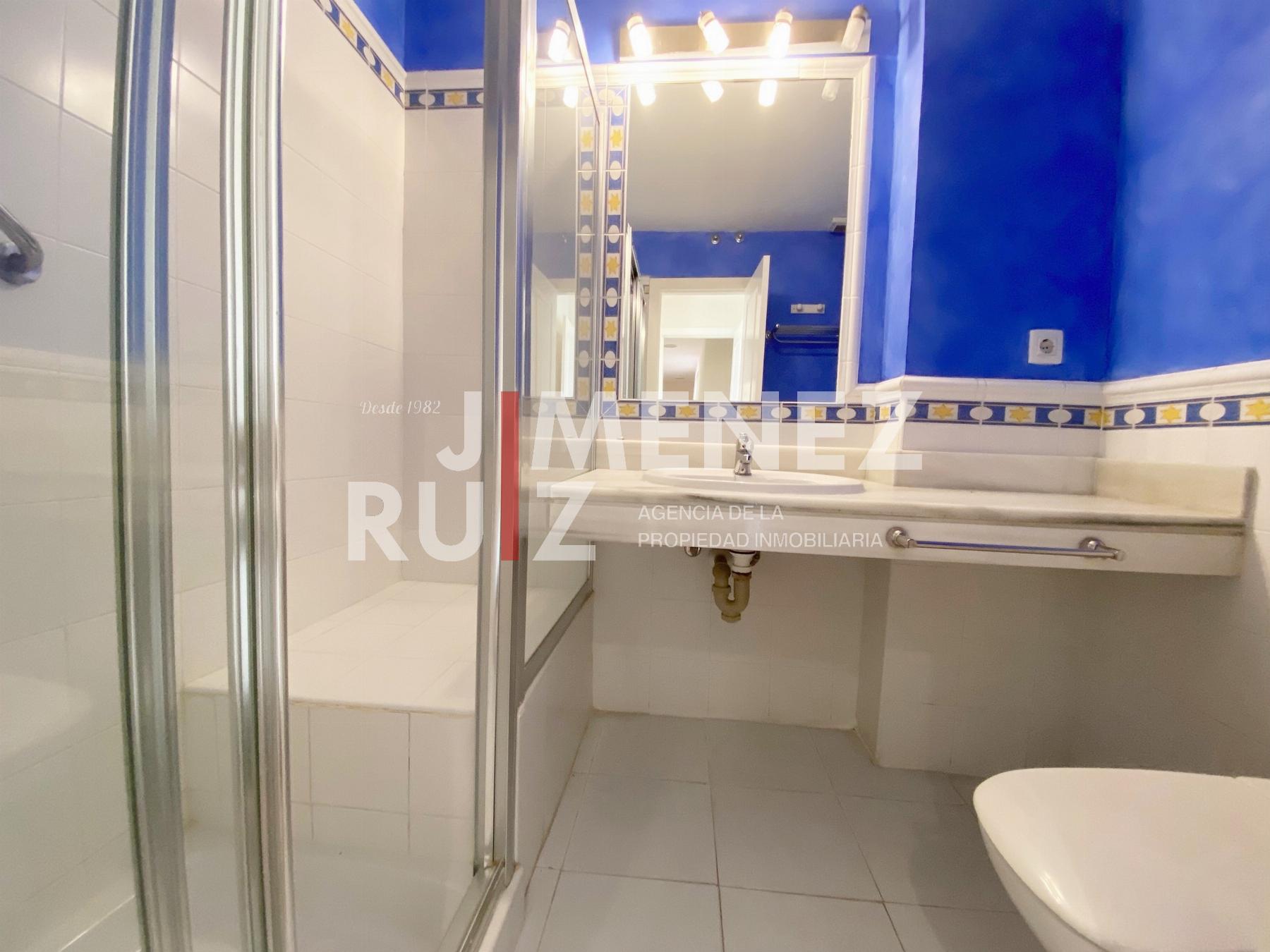 For sale of flat in El Puerto de Santa María
